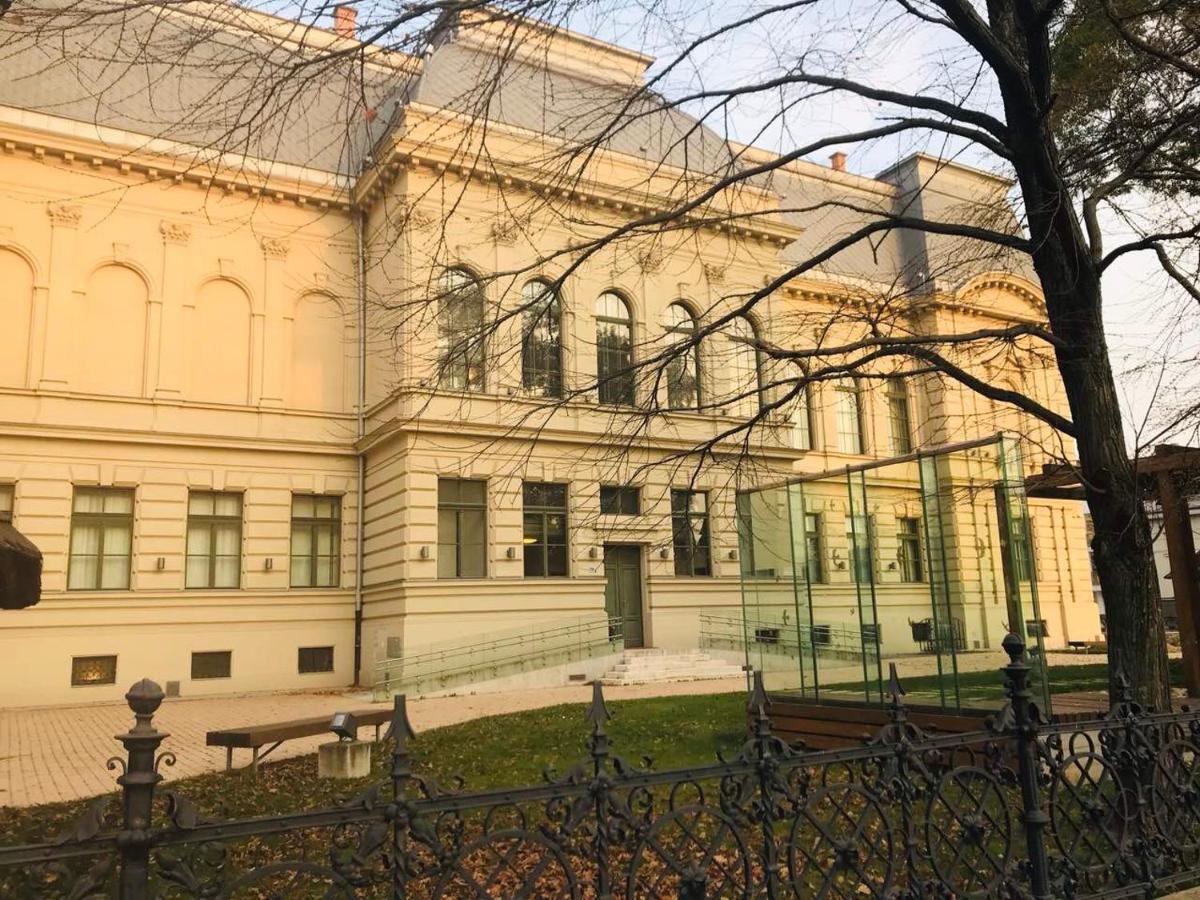 Pri Radnici Apartmán Kosice